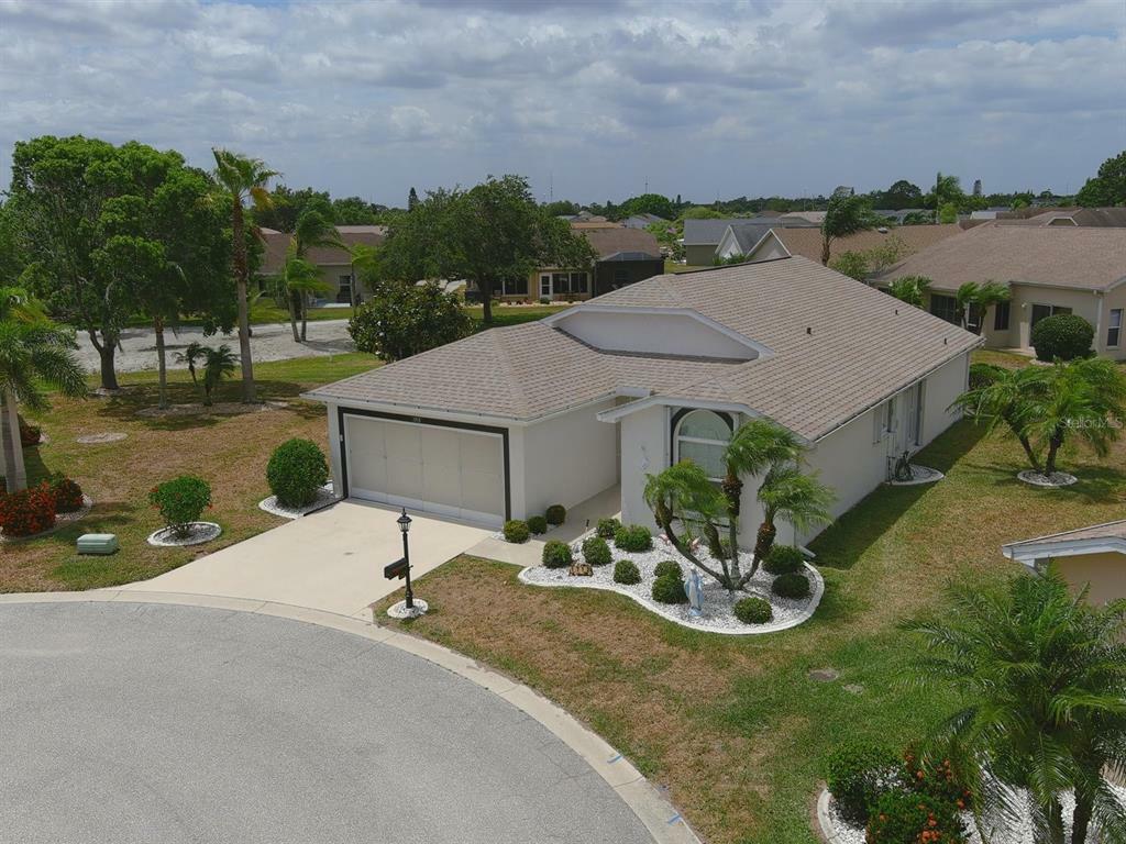 Property Photo:  1713 Palace Court  FL 33980 