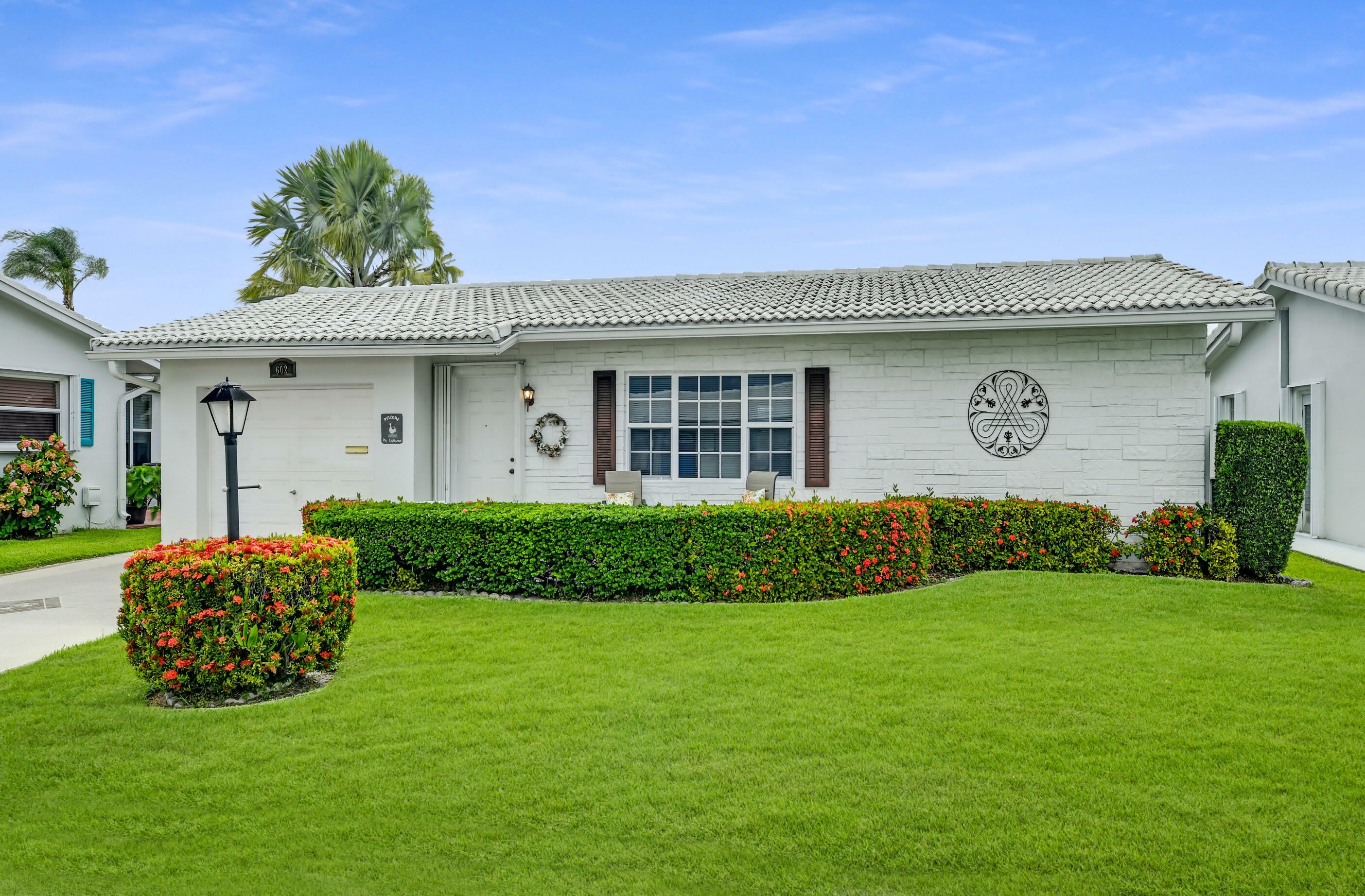 Property Photo:  602 SW Golf Drive  FL 33426 