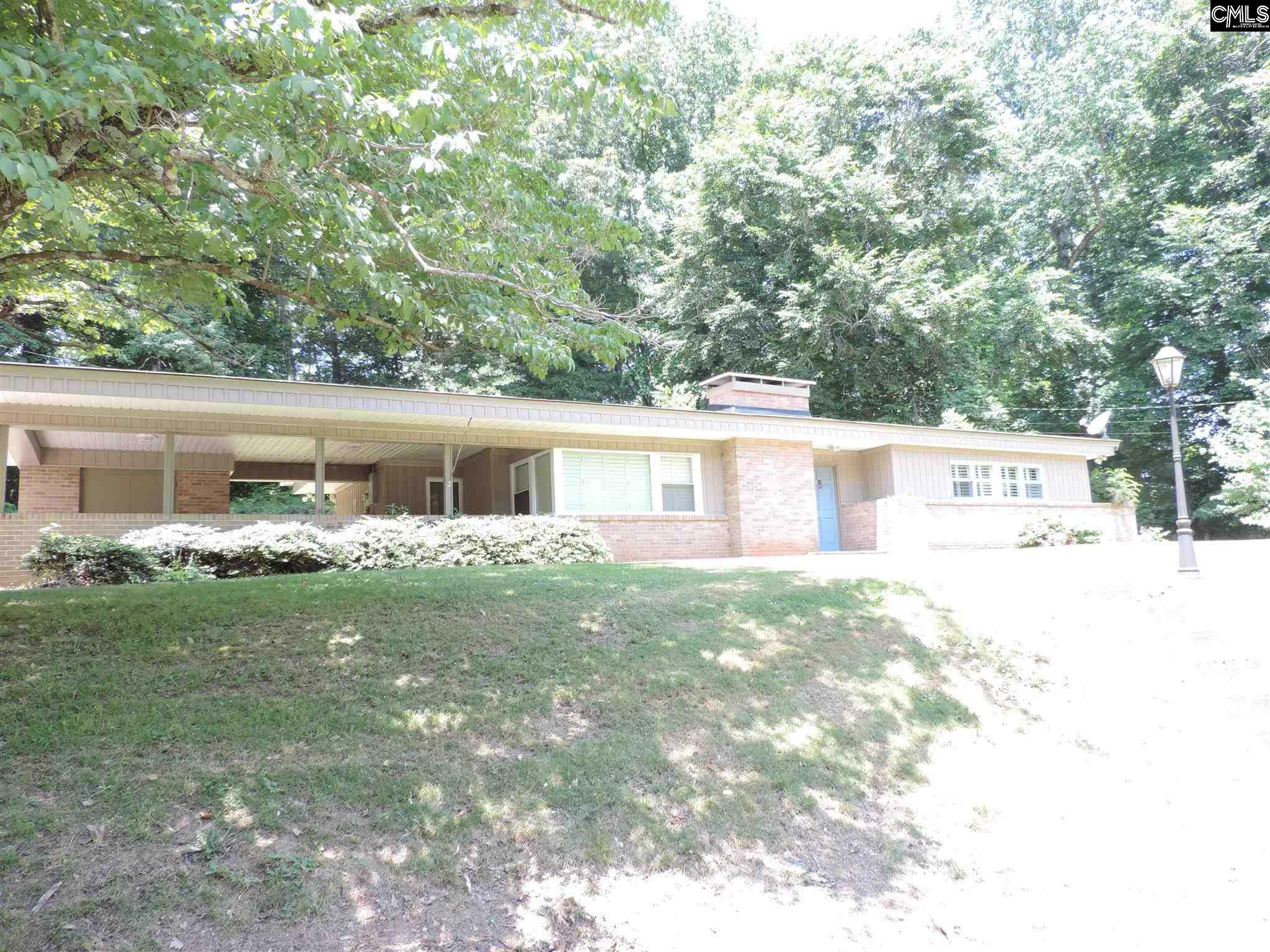 Property Photo:  309 Lakeside Drive  SC 29379-0309 