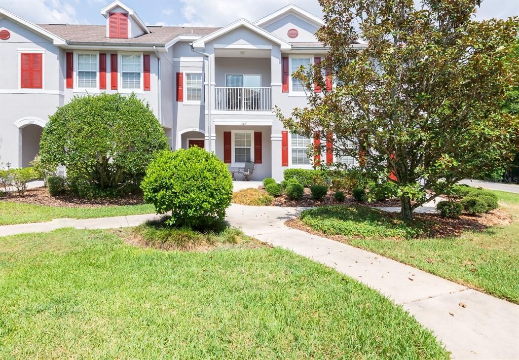 Property Photo:  9410 Georgian Park Lane 109  FL 33626 