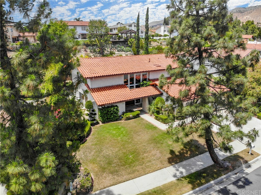 Property Photo:  11839 Porter Valley Drive  CA 91326 