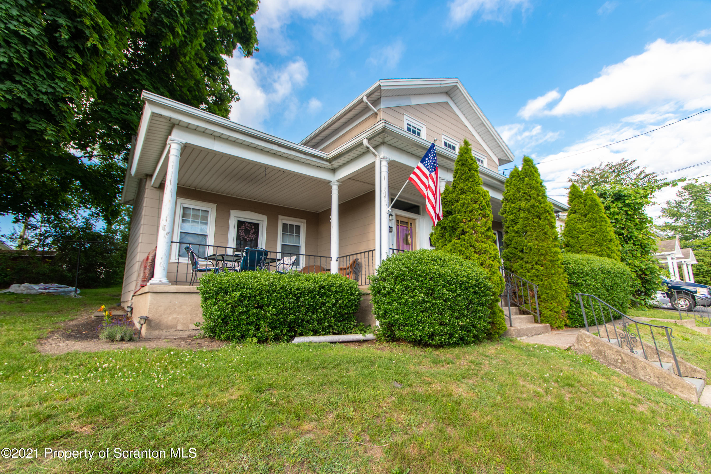 Property Photo: 331 Cherry Street PA 18512