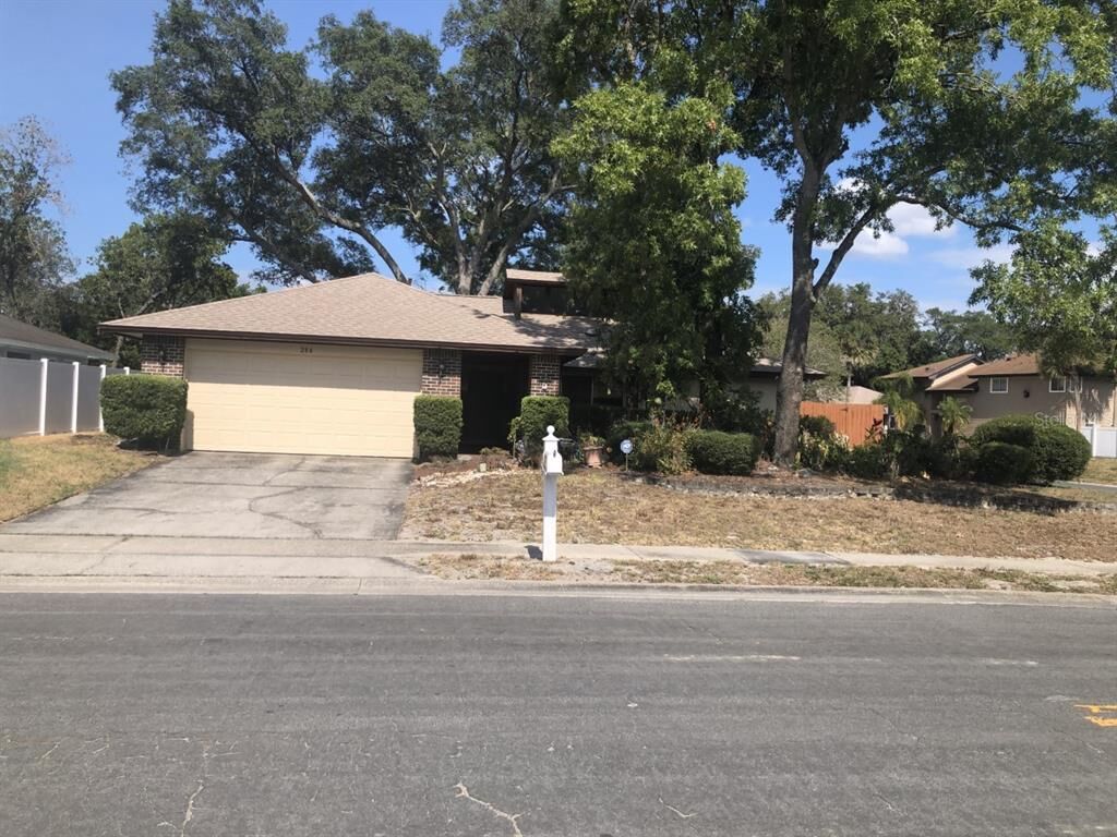 Property Photo: 284 Sandpiper Drive FL 32707