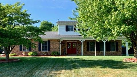 Property Photo:  1403 Oak Terrace  MI 49085 