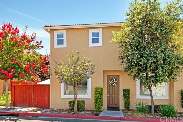 Property Photo:  27580 Darrington Avenue 2  CA 92562 