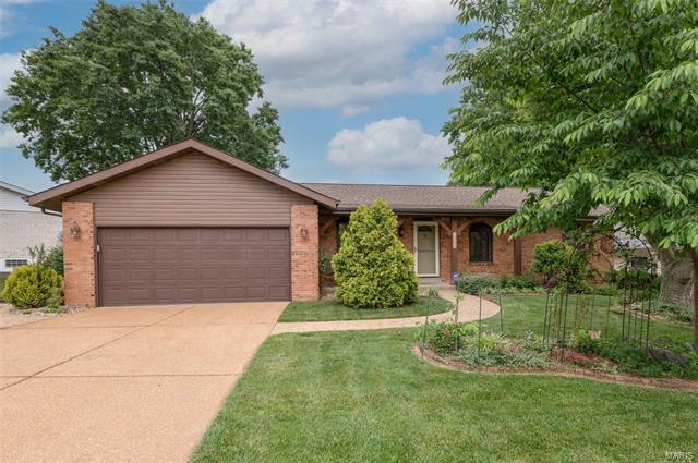 Property Photo: 2383 Pierwood Drive 63129