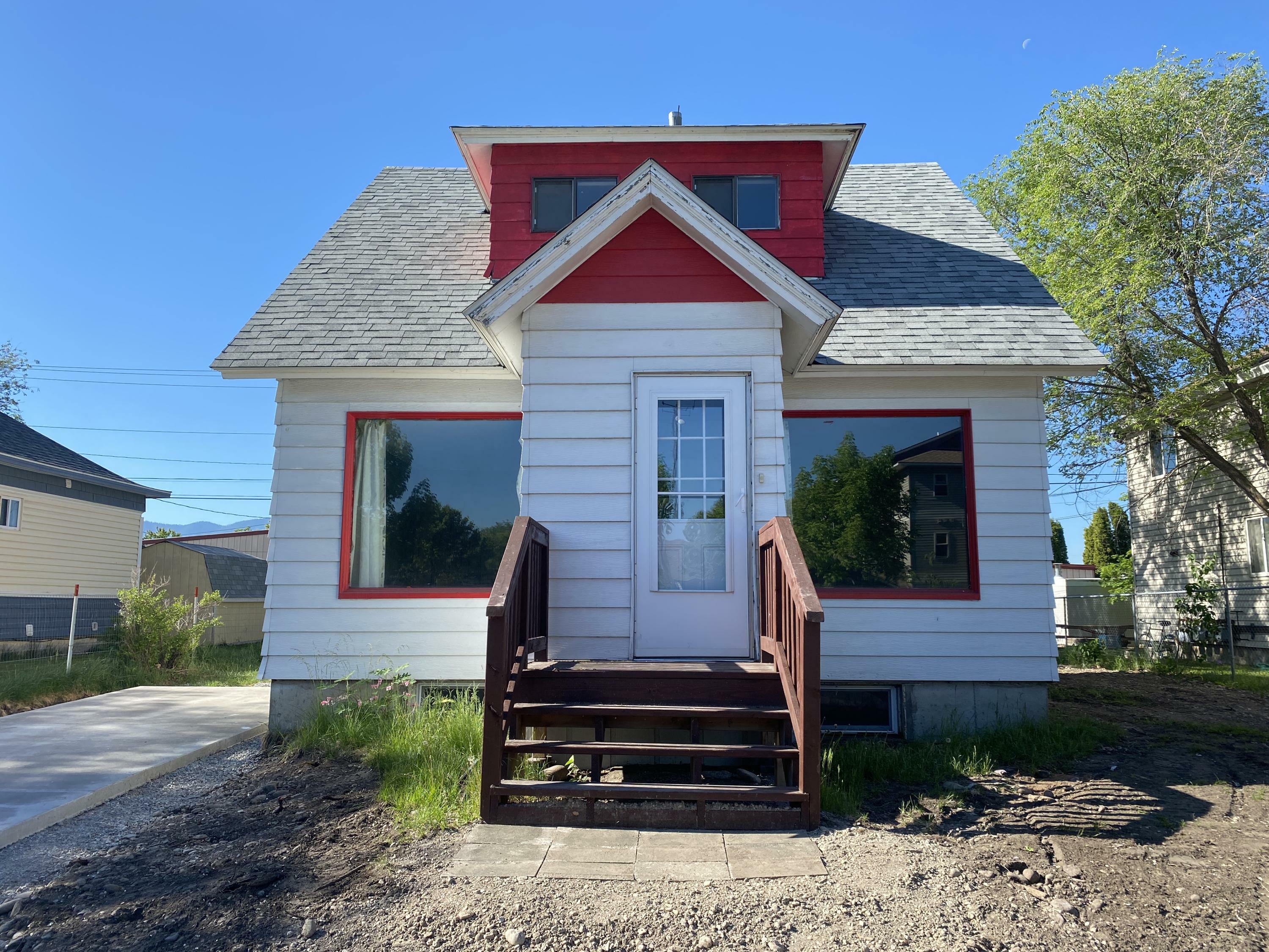 Property Photo: 1831 Stoddard Street With Lot B MT 59802