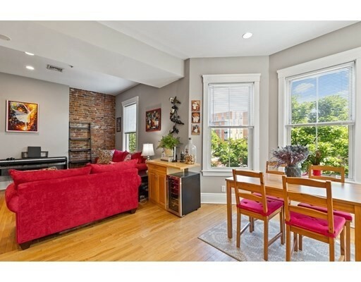 Property Photo:  40 Highland Avenue 5  MA 02143 