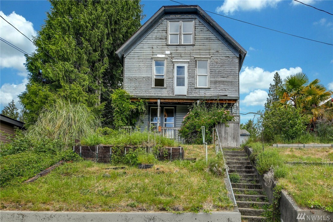 Property Photo:  1264 State Ave NE  WA 98506 