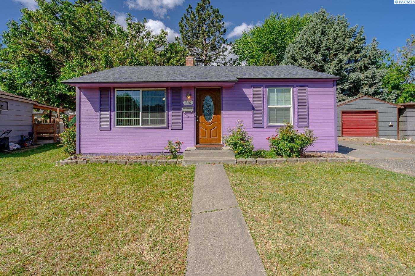 Property Photo:  440 S Yelm Street  WA 99336 