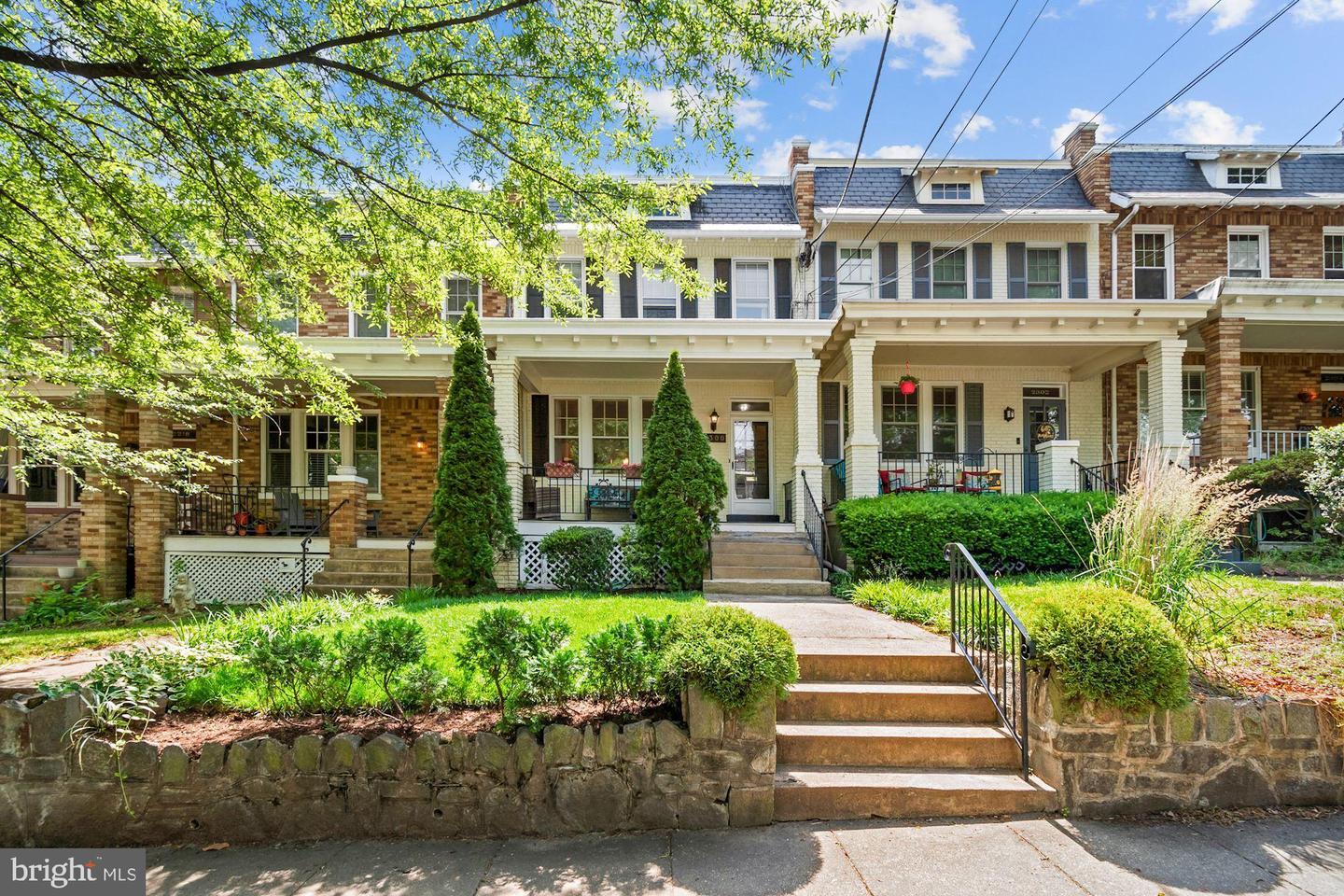 2300 Tunlaw Road NW  Washington DC 20007 photo