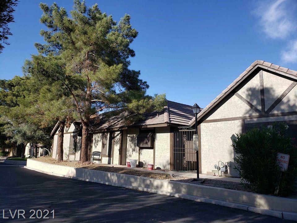 Property Photo:  3956 Seaton Place  NV 89121 