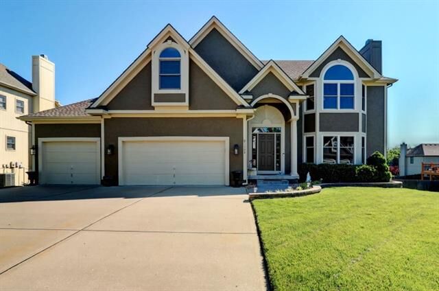Property Photo: 1508 SW 41st Street MO 64082