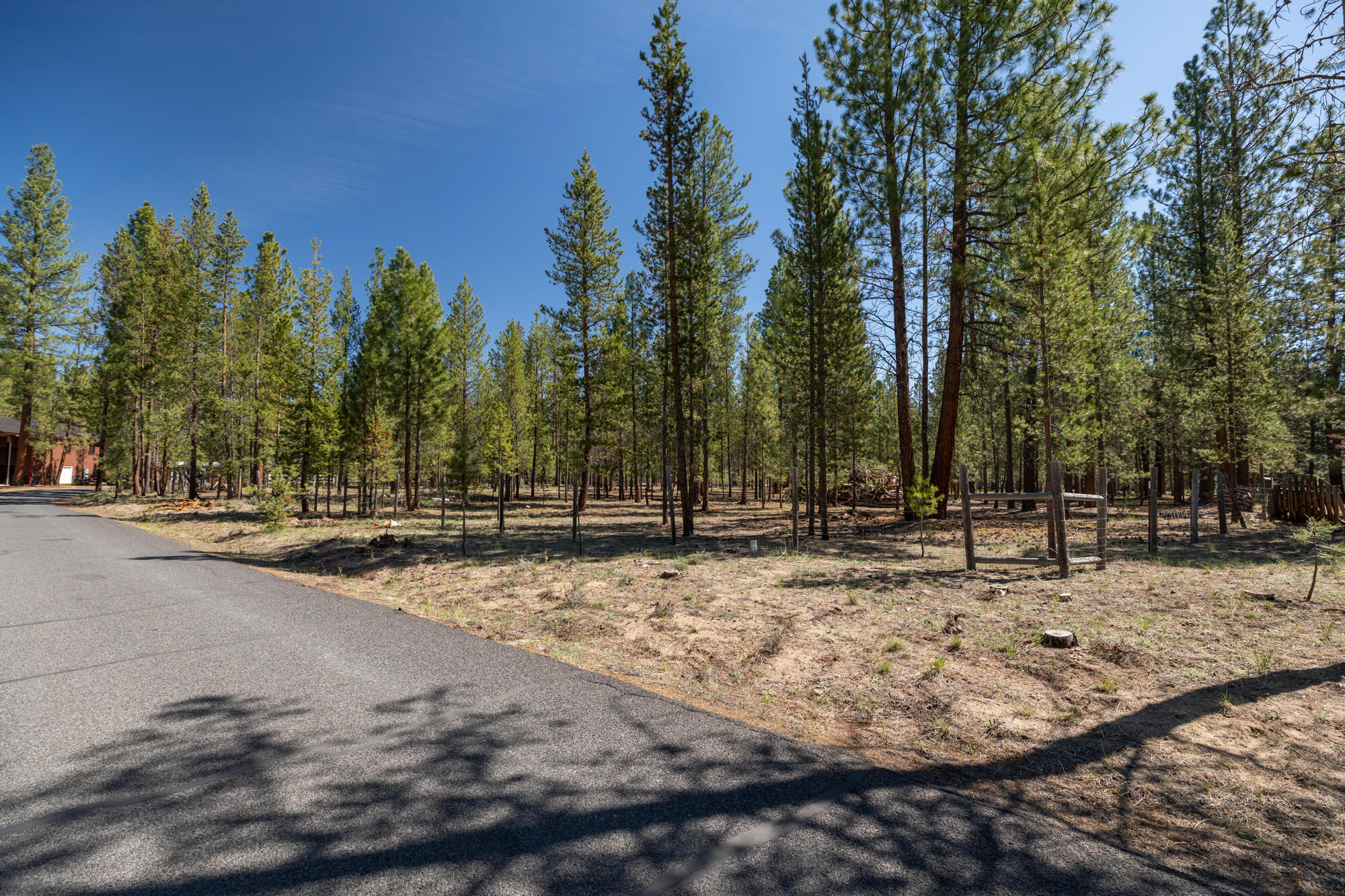 Property Photo: 3900 Lot Wagon Trail OR 97739