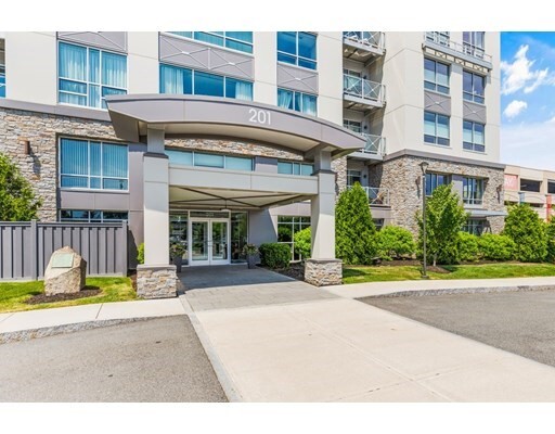 Property Photo:  201 Elliott Street 508  MA 01915 