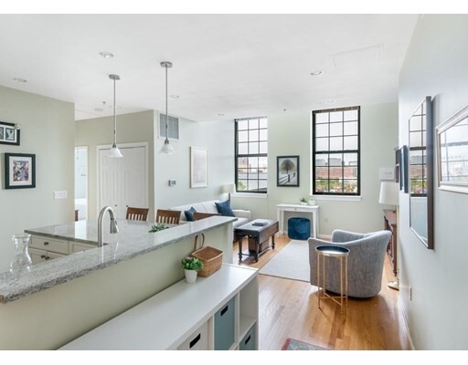 Property Photo: 486 E 3rd St 5 MA 02127