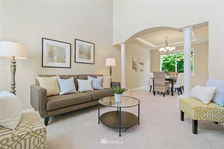 Property Photo: 22608 37th Avenue SE WA 98021