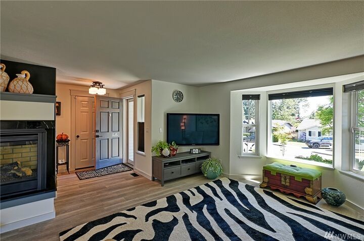 Property Photo: 129 75th St SW WA 98203