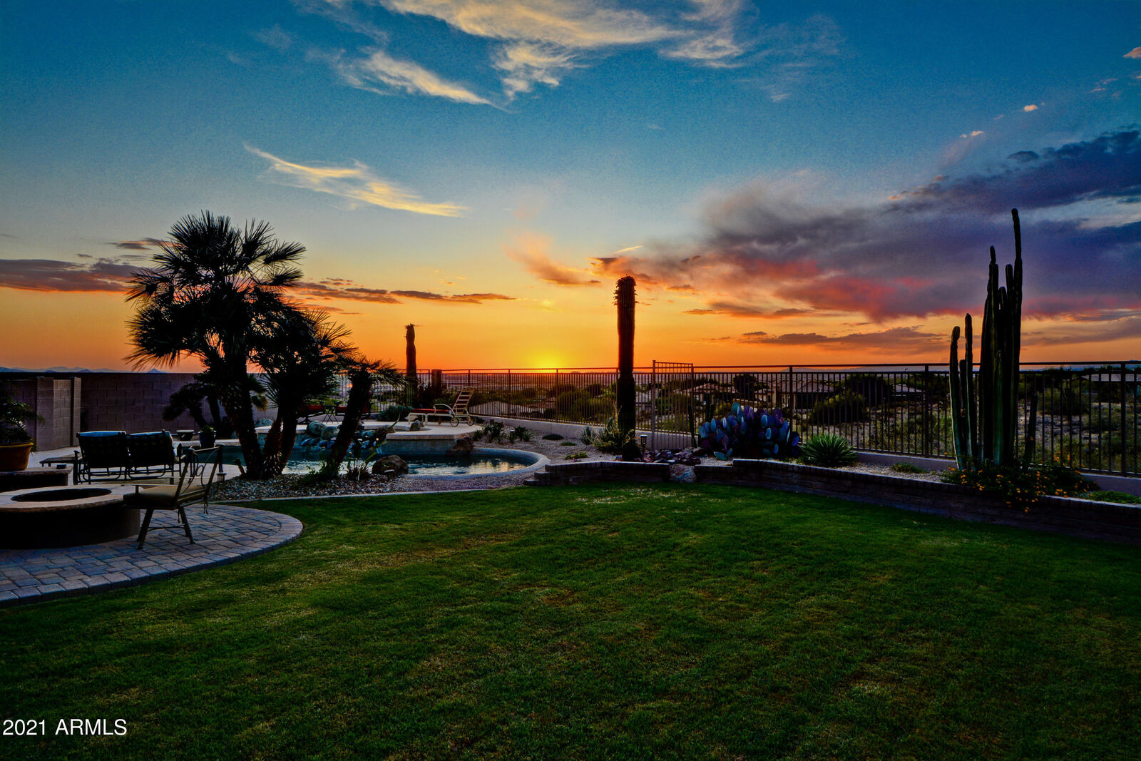 Property Photo: 10732 E Raintree Drive AZ 85255