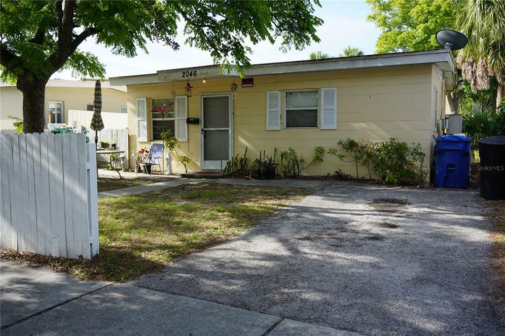 Property Photo:  2046 Queensboro Avenue S  FL 33712 