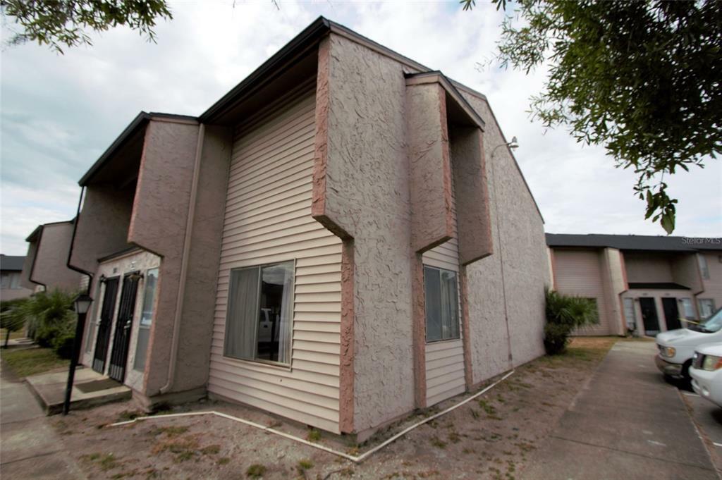 Property Photo:  2021 Ludlow Lane 3404  FL 32839 