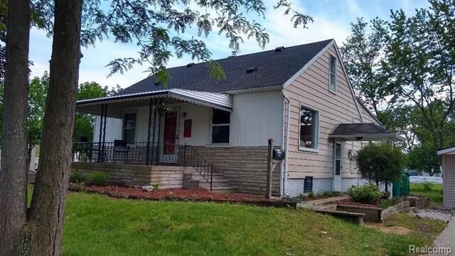 31211 Birchlawn Street  Garden City MI 48135 photo