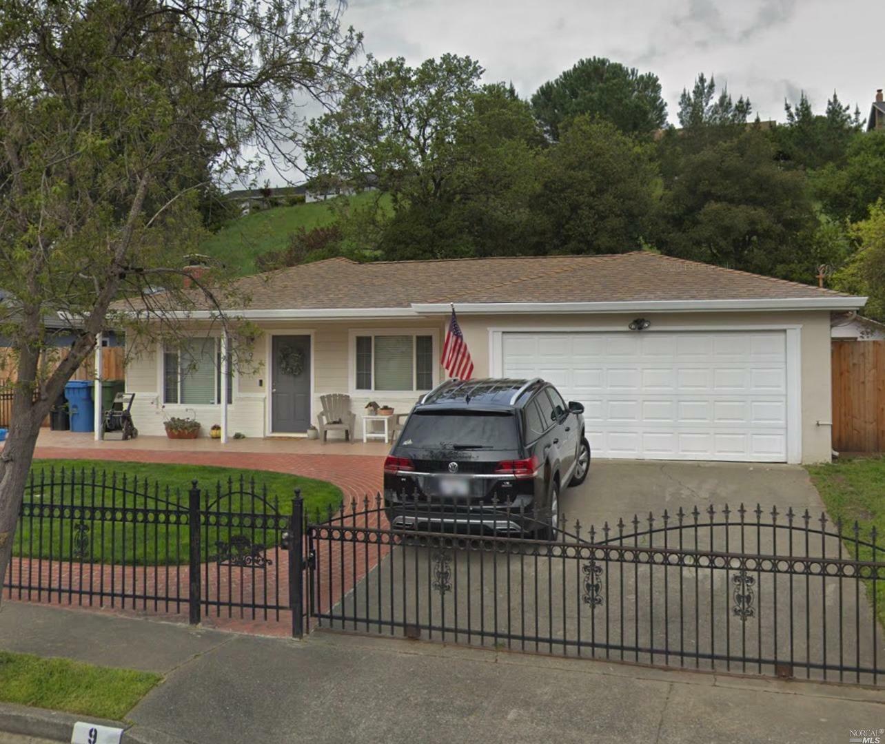 Property Photo: 9 Nancy Drive CA 94947