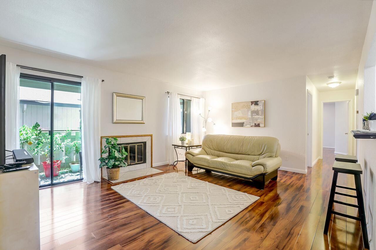 Property Photo: 1422 Alma Way CA 95125