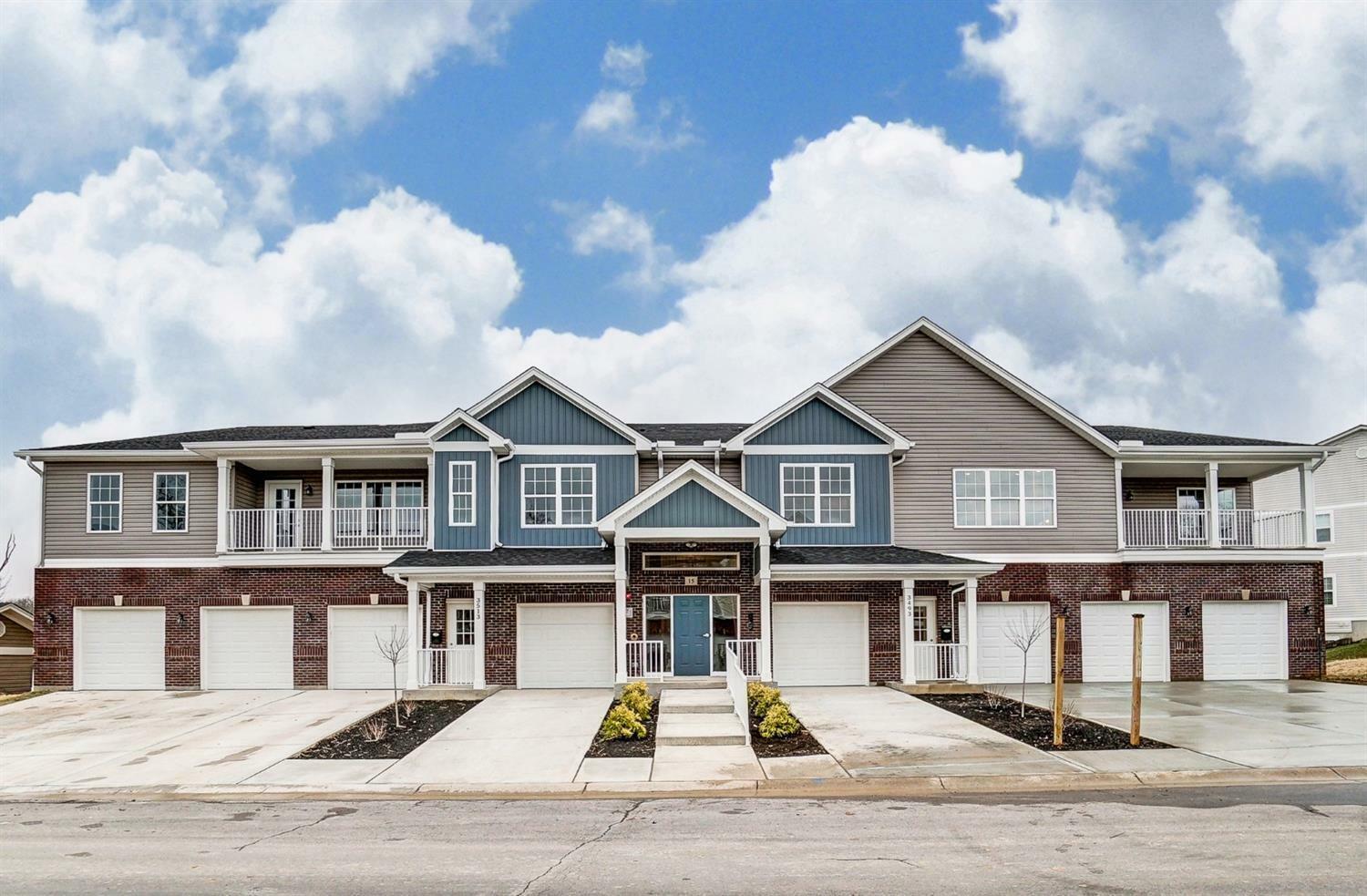 Property Photo: 3453 Chestnut Park Ln 103 OH 45002