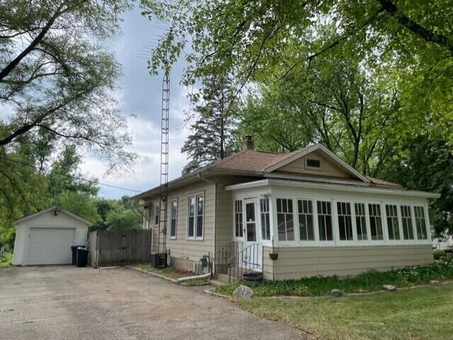 Property Photo: 220 N Church St WI 53114