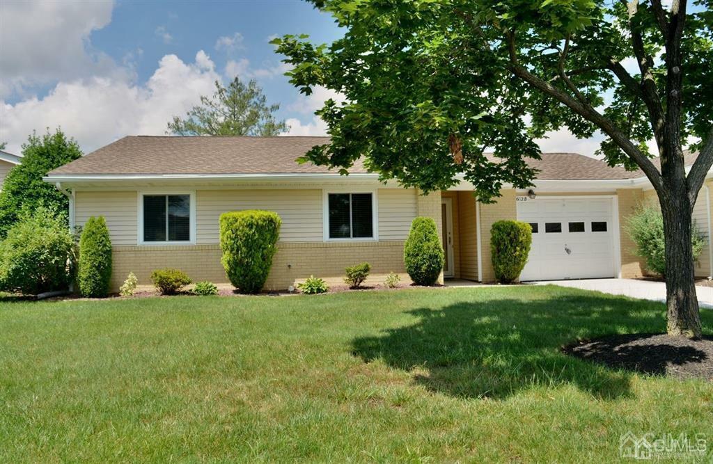 Property Photo:  602 Madison Drive B  NJ 08831 