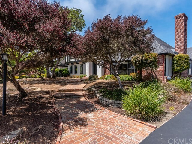 Property Photo:  1125 Pinewood Drive  CA 93428 