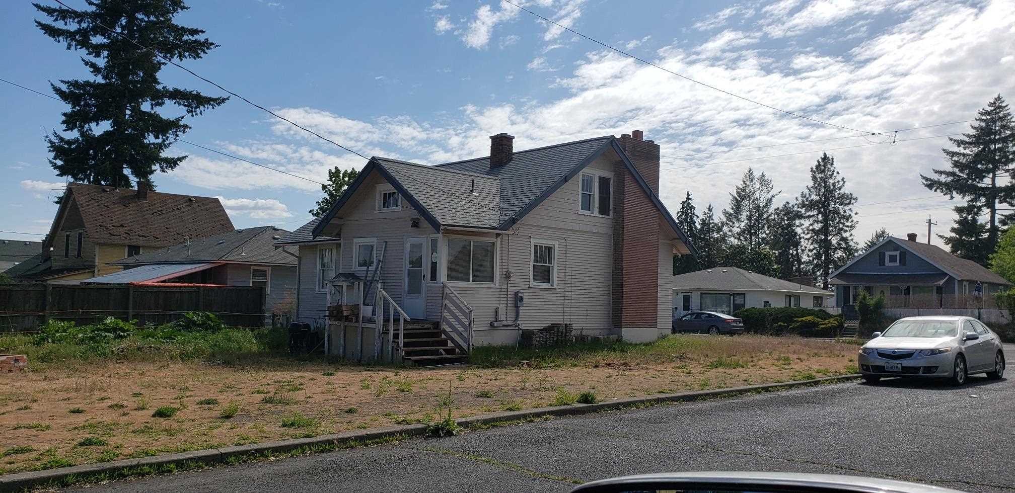 Property Photo:  4028 N Monroe St  WA 99205-1254 