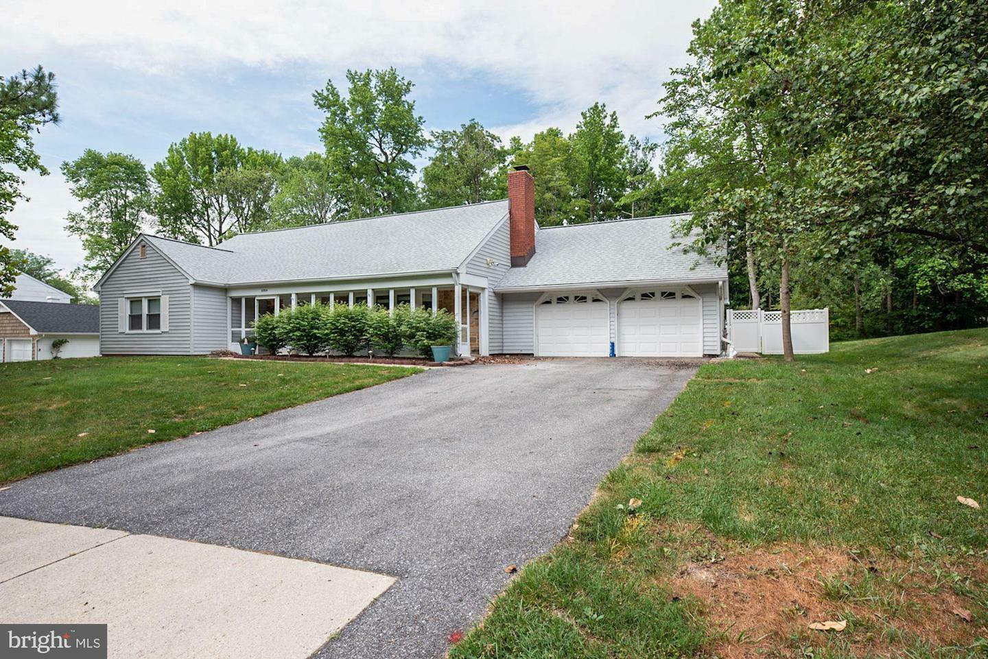 Property Photo:  8804 Gramercy Lane  MD 20708 