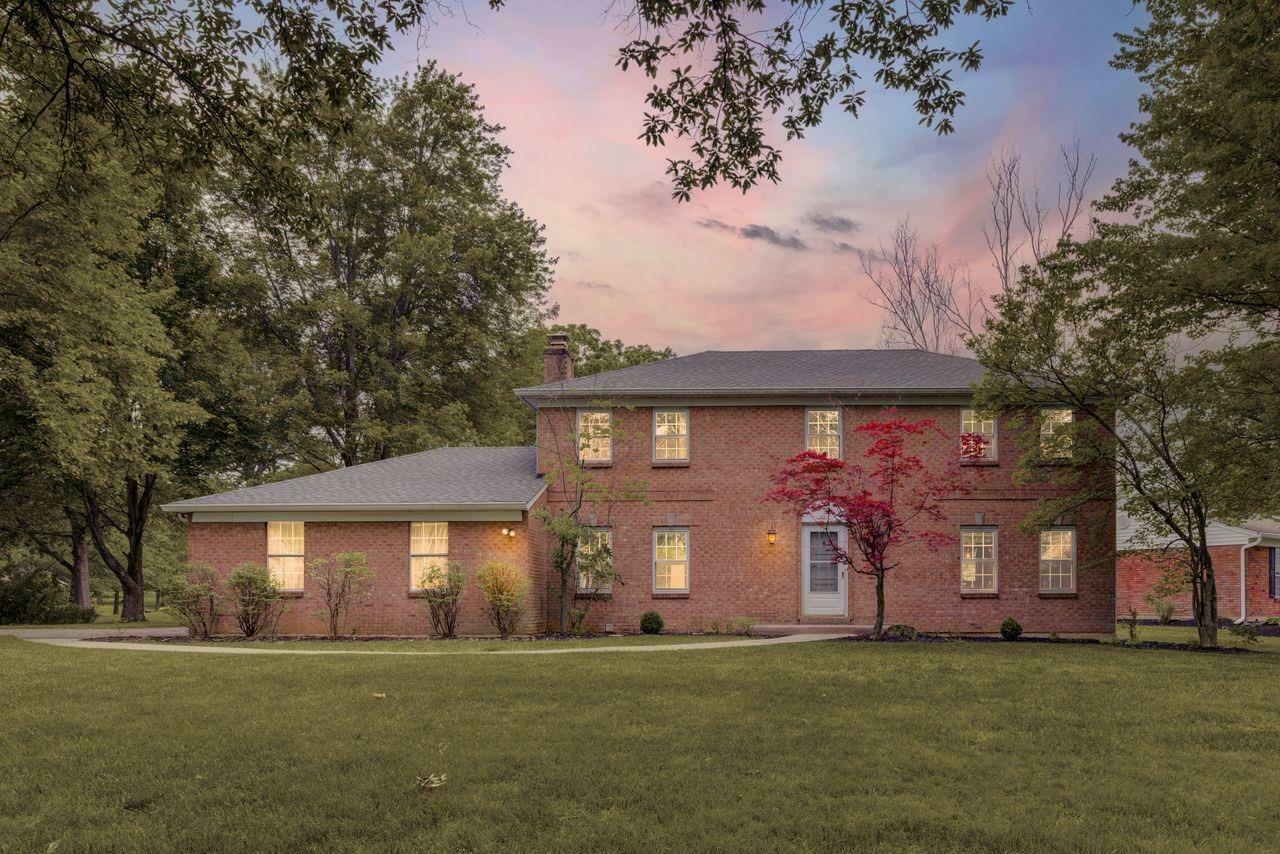 Property Photo: 8615 Pond Ridge Dr OH 45039