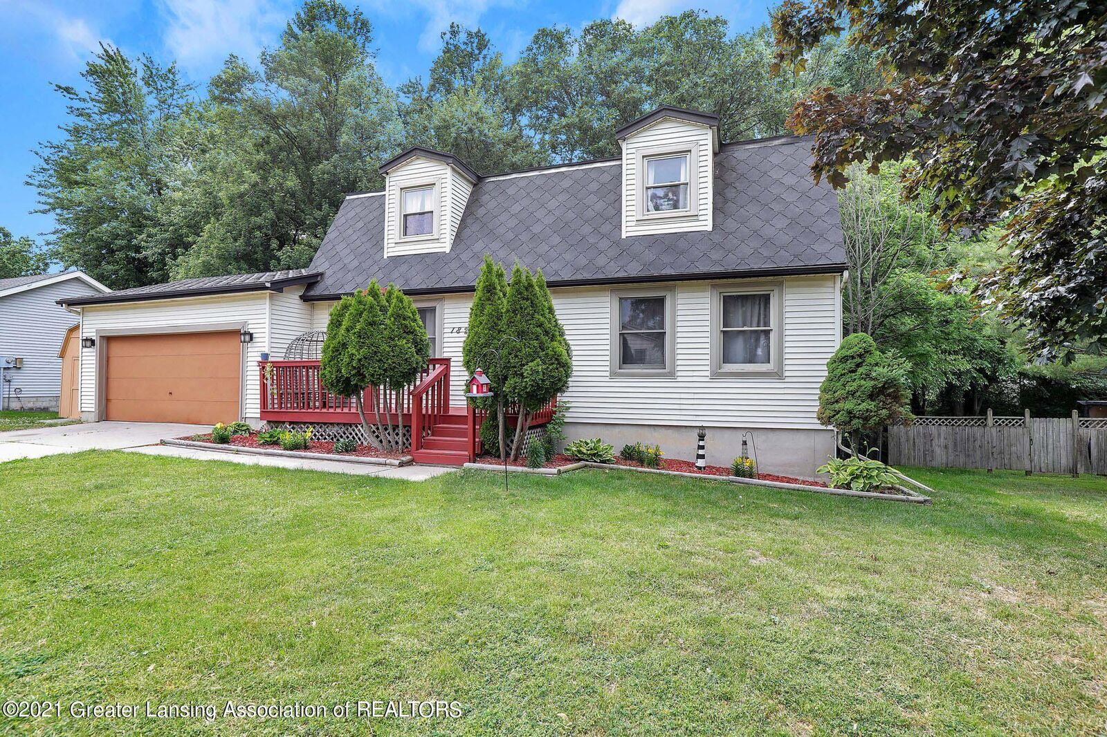 Property Photo: 1825 Hamilton Street MI 48842