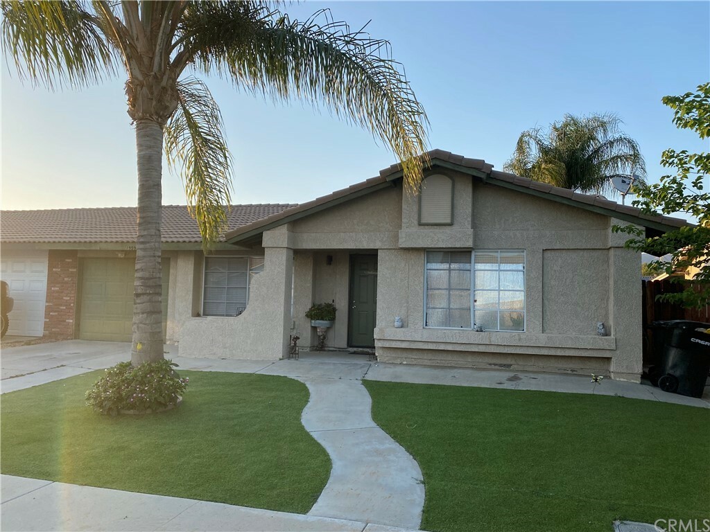 Property Photo: 1959 E Washington Avenue CA 92583