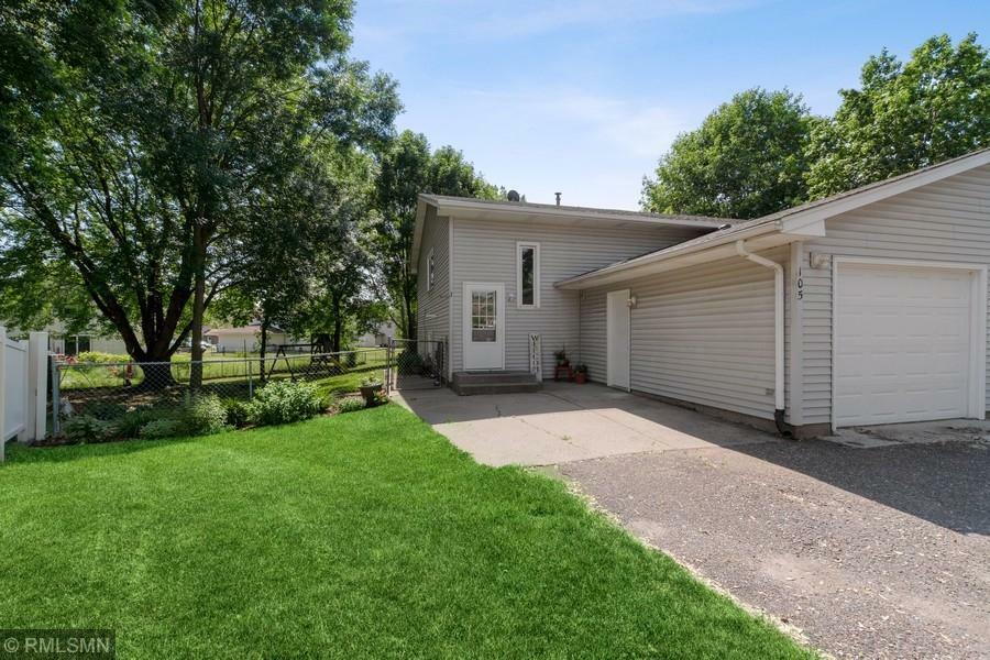 Property Photo:  105 Welter Circle  MN 55376 