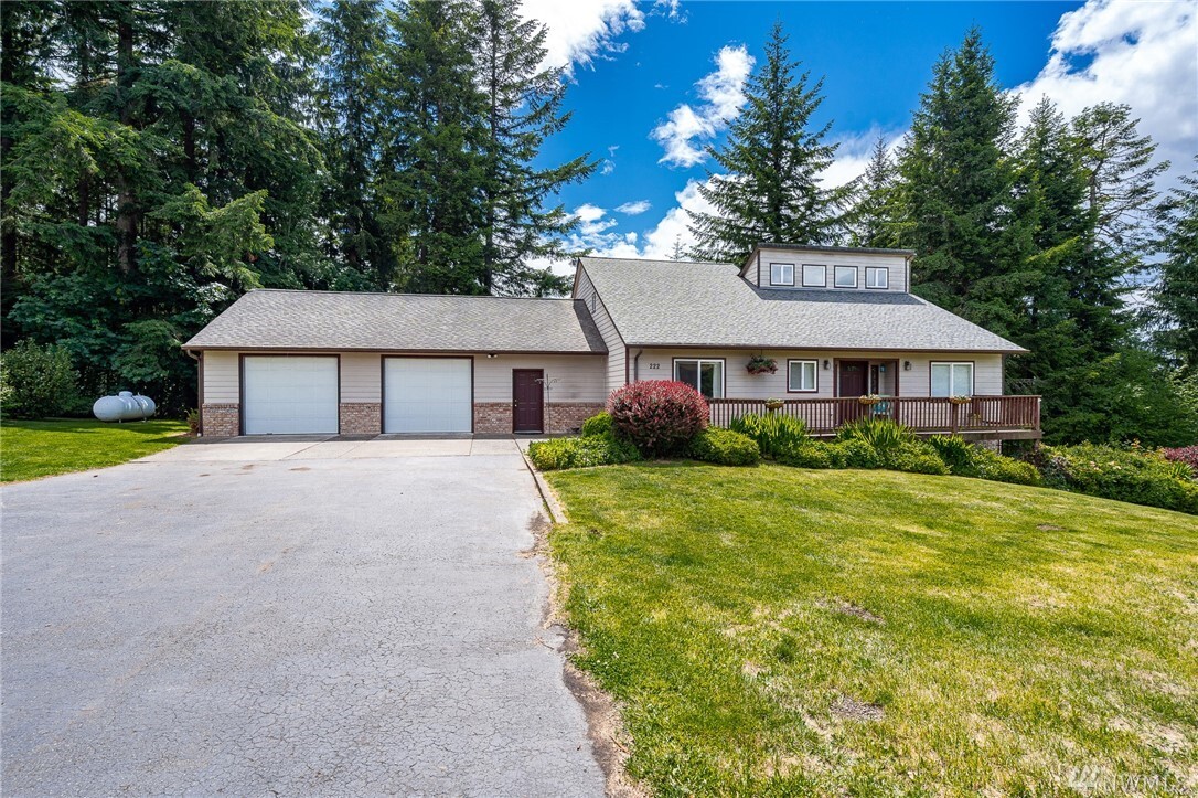 Property Photo:  222 Chehalis Valley Dr  WA 98532 