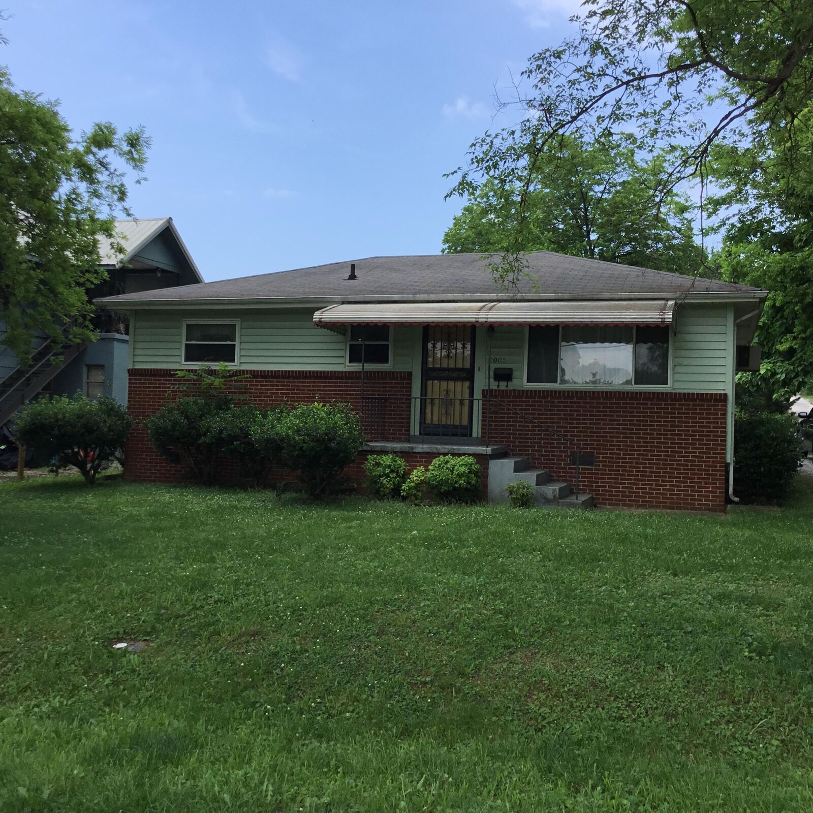 Property Photo: 3005 E 34th Street TN 37407