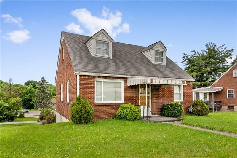 Property Photo: 1090 Clay Pike PA 15642