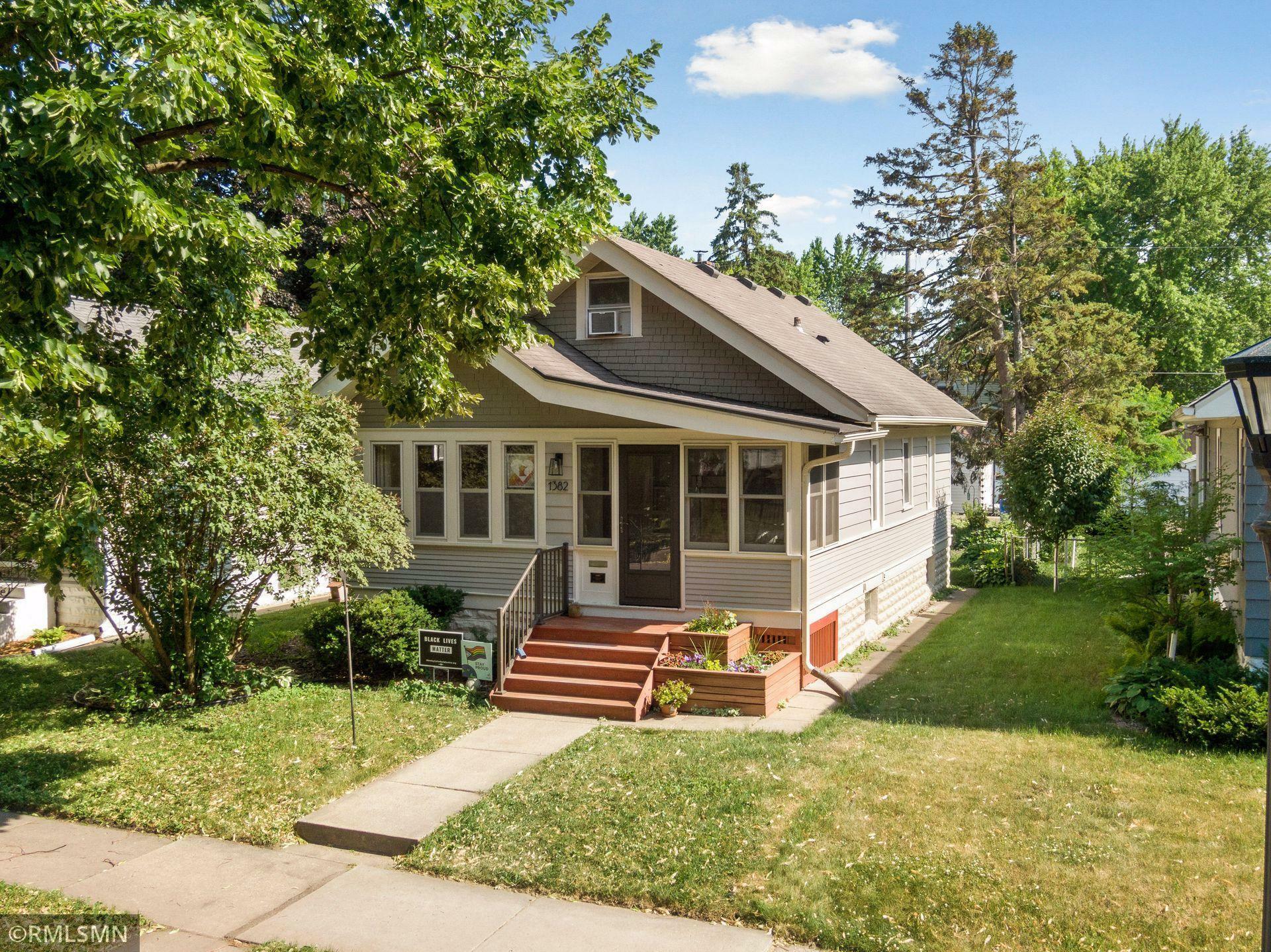 Property Photo: 1382 Juliet Avenue MN 55105