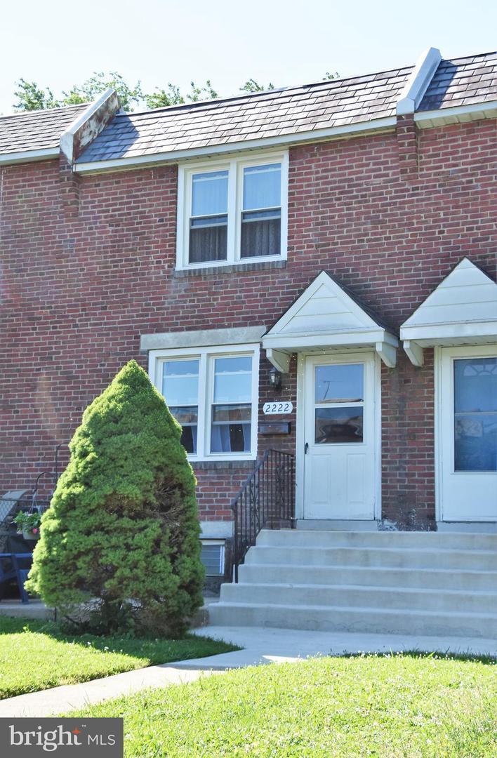 Property Photo: 2222 Windsor Avenue PA 19026