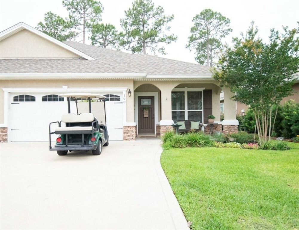 Property Photo:  120 Brookshire Court  GA 31548 