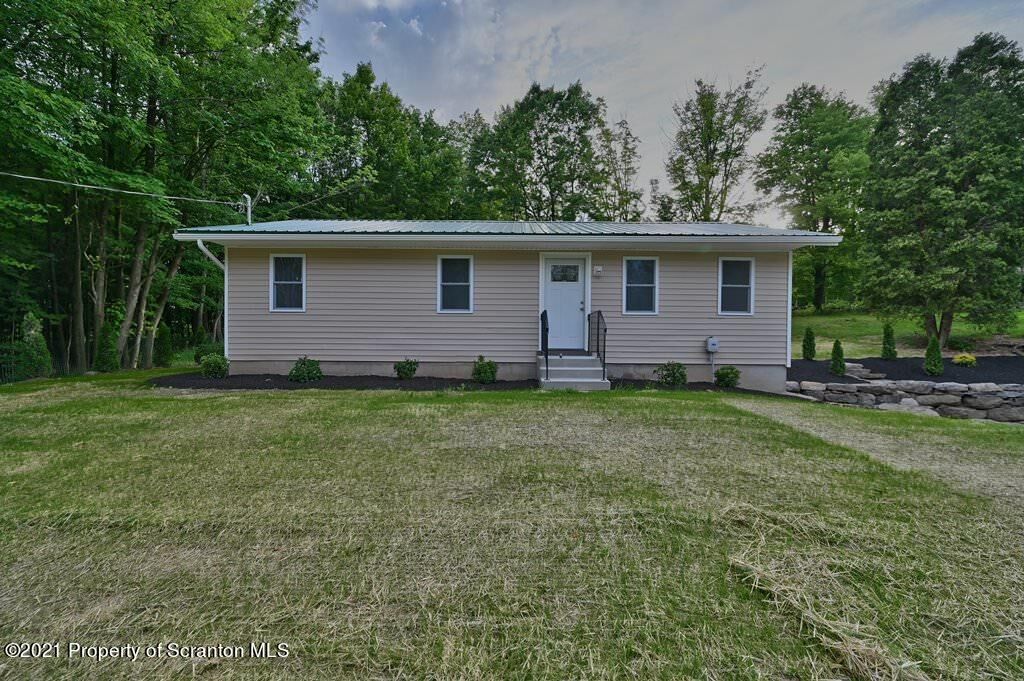 Property Photo:  471 Swartz Valley Road  PA 18444 