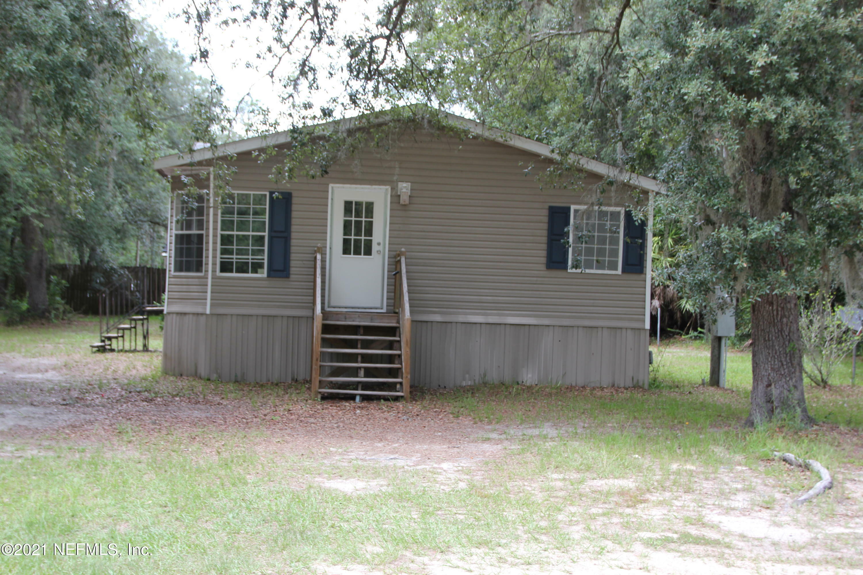 Property Photo:  112 Kathy Street  FL 32148 