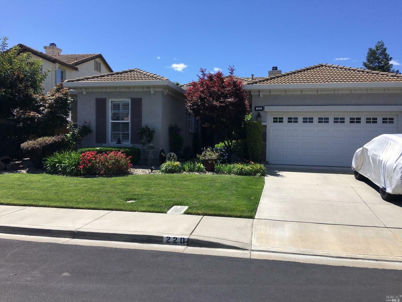 220 Sage Sparrow Circle  Vacaville CA 95687 photo