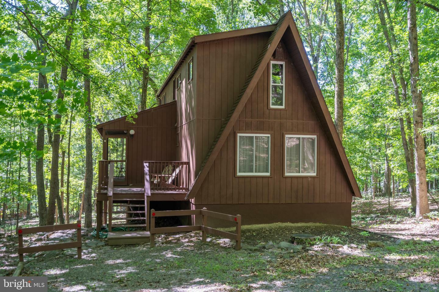 Property Photo: 13 Mountainside Drive WV 25411