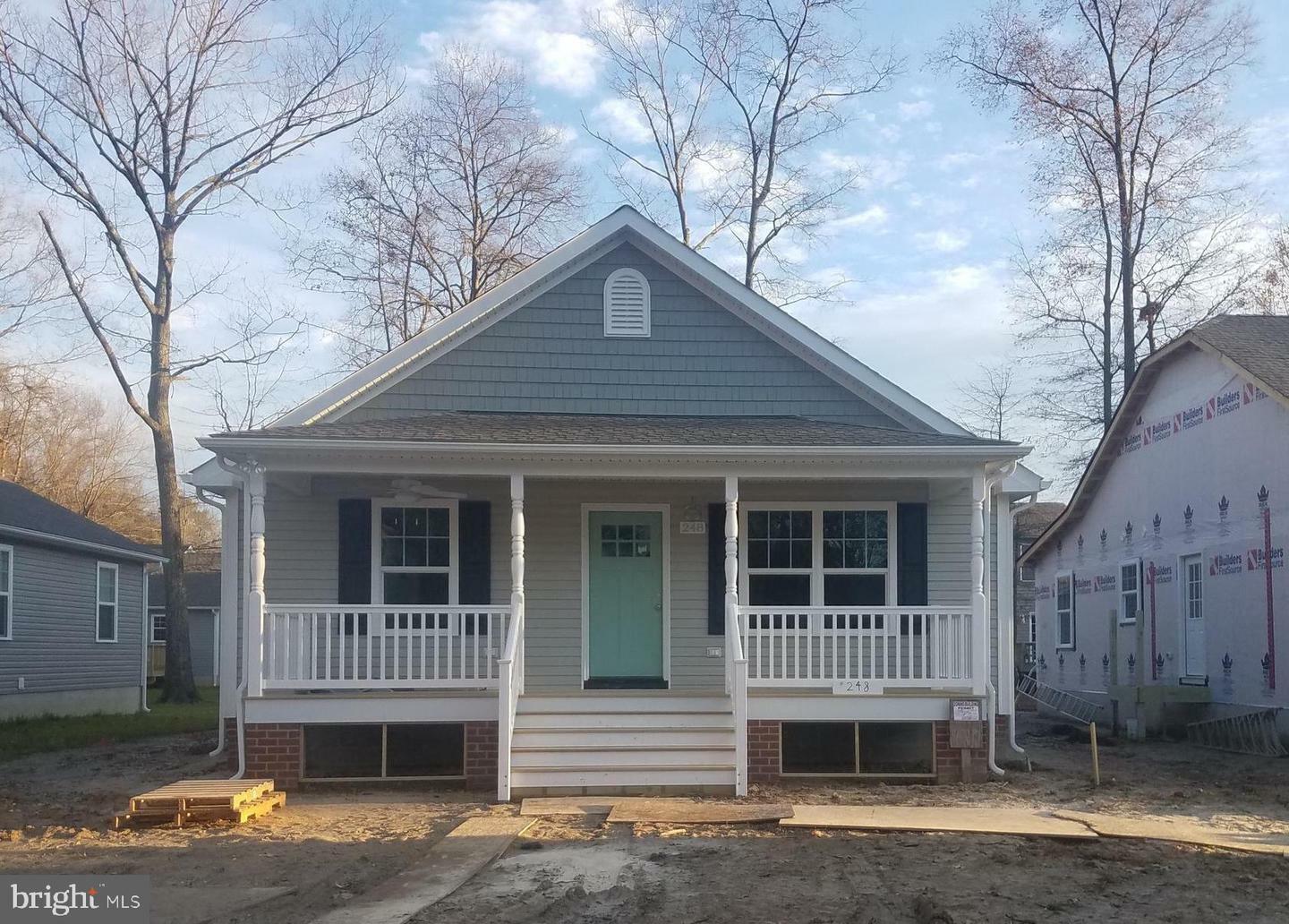 Property Photo:  320 2nd Street  VA 22443 