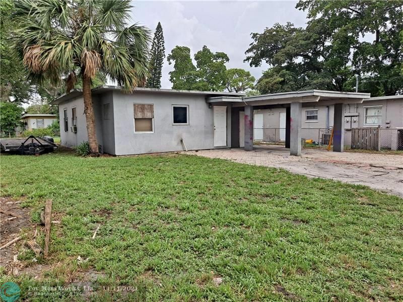 Property Photo:  840 NW 13th Ave  FL 33311 